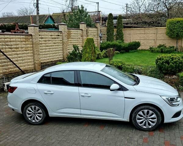 Білий Рено Меган, об'ємом двигуна 1.6 л та пробігом 117 тис. км за 11999 $, фото 11 на Automoto.ua