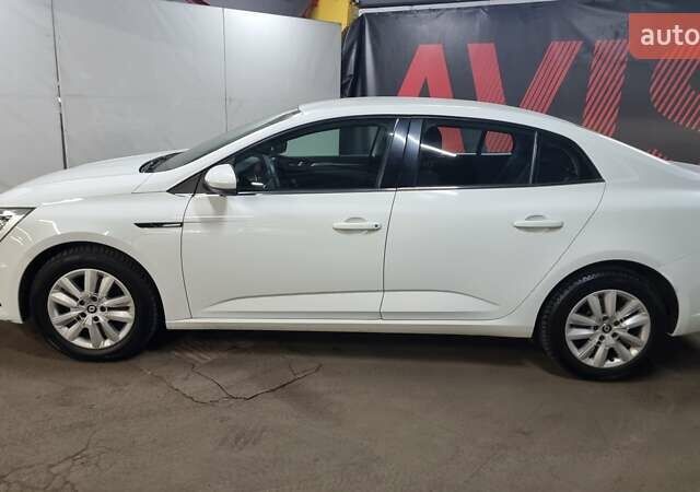 Білий Рено Меган, об'ємом двигуна 1.46 л та пробігом 80 тис. км за 13900 $, фото 2 на Automoto.ua