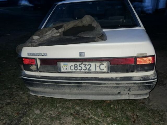 Рено Меган 2000 в Глубокой на Automoto.ua Белый Рено Меган, объемом двигателя 2.5 л и пробегом 3 тыс. км за 500 $, фото 3 на Automoto.ua