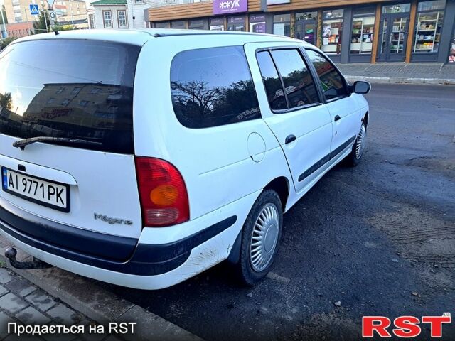 Белый Рено Меган, объемом двигателя 1.6 л и пробегом 275 тыс. км за 3200 $, фото 4 на Automoto.ua