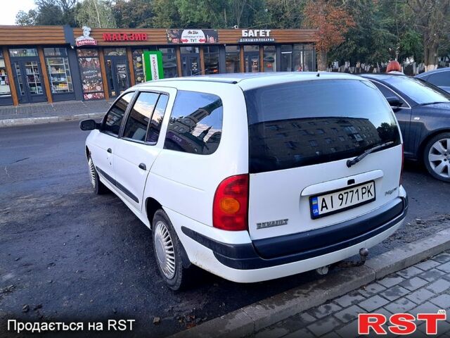Белый Рено Меган, объемом двигателя 1.6 л и пробегом 275 тыс. км за 3200 $, фото 2 на Automoto.ua