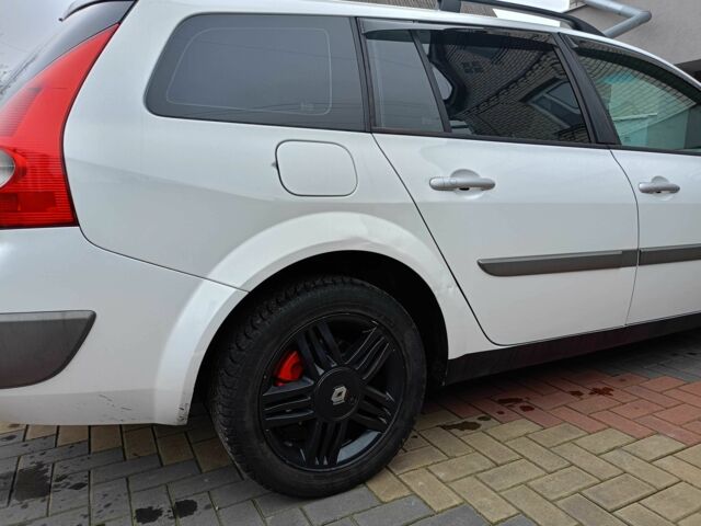 Білий Рено Меган, об'ємом двигуна 1.6 л та пробігом 258 тис. км за 3500 $, фото 7 на Automoto.ua