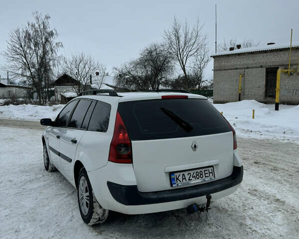 Білий Рено Меган, об'ємом двигуна 1.46 л та пробігом 386 тис. км за 3650 $, фото 3 на Automoto.ua