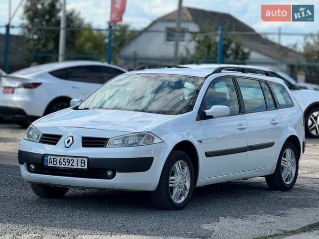 Белый Рено Меган, объемом двигателя 1.87 л и пробегом 302 тыс. км за 3599 $, фото 1 на Automoto.ua