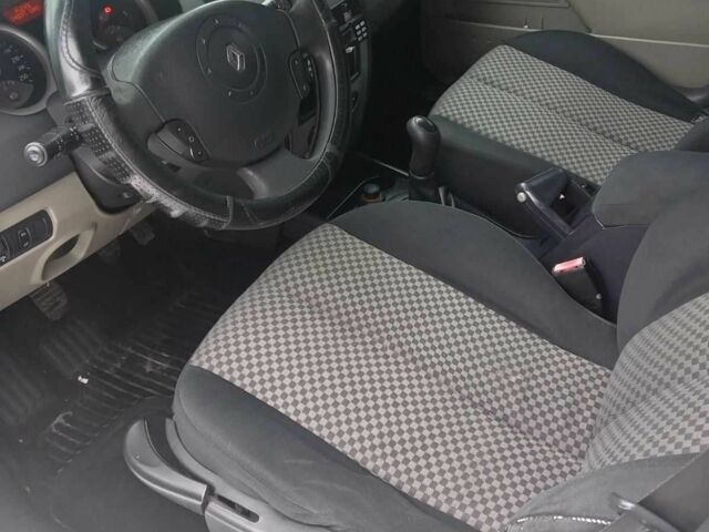 Білий Рено Меган, об'ємом двигуна 1.5 л та пробігом 267 тис. км за 3400 $, фото 8 на Automoto.ua