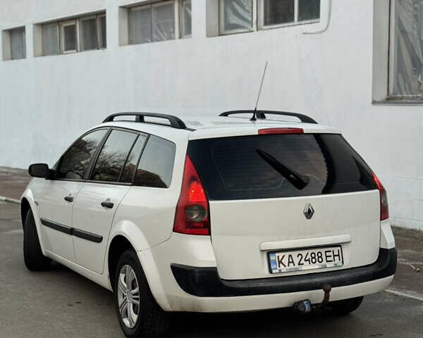 Белый Рено Меган, объемом двигателя 1.5 л и пробегом 386 тыс. км за 4400 $, фото 10 на Automoto.ua