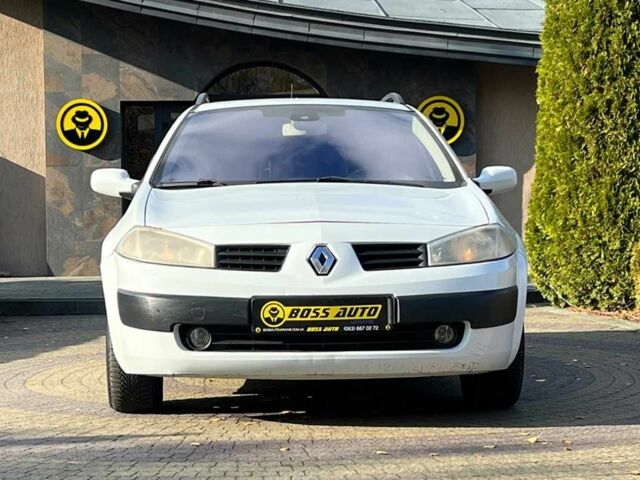 Белый Рено Меган, объемом двигателя 1.6 л и пробегом 200 тыс. км за 3750 $, фото 1 на Automoto.ua
