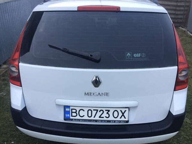 Белый Рено Меган, объемом двигателя 1.6 л и пробегом 252 тыс. км за 5200 $, фото 2 на Automoto.ua