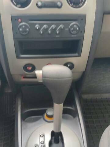 Белый Рено Меган, объемом двигателя 1.6 л и пробегом 197 тыс. км за 5300 $, фото 9 на Automoto.ua