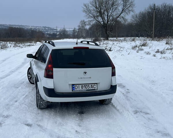 Белый Рено Меган, объемом двигателя 1.46 л и пробегом 240 тыс. км за 4999 $, фото 3 на Automoto.ua
