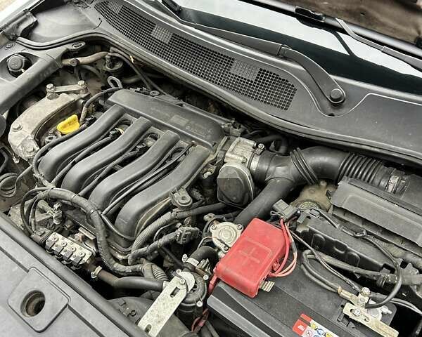 Білий Рено Меган, об'ємом двигуна 1.6 л та пробігом 266 тис. км за 5400 $, фото 31 на Automoto.ua
