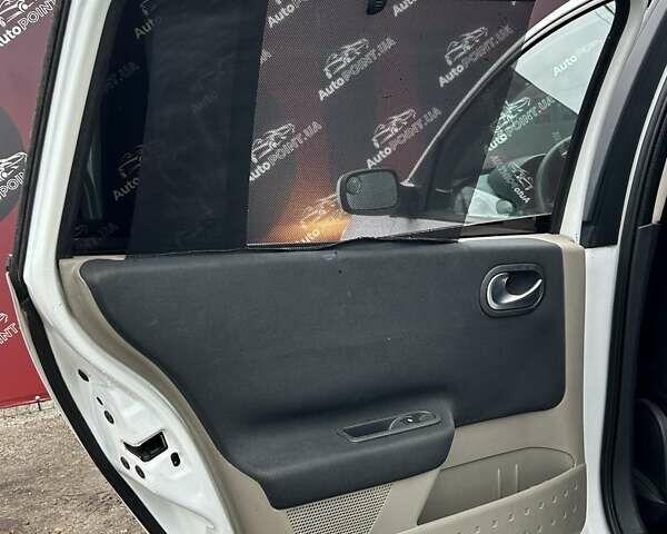 Білий Рено Меган, об'ємом двигуна 1.6 л та пробігом 266 тис. км за 5400 $, фото 13 на Automoto.ua