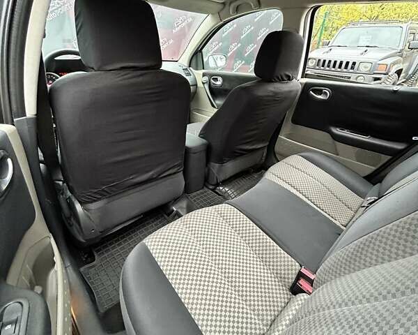 Білий Рено Меган, об'ємом двигуна 1.6 л та пробігом 266 тис. км за 5400 $, фото 14 на Automoto.ua