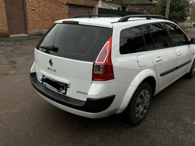 Білий Рено Меган, об'ємом двигуна 1.6 л та пробігом 250 тис. км за 5100 $, фото 3 на Automoto.ua