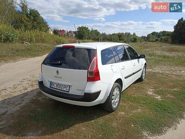Белый Рено Меган, объемом двигателя 1.46 л и пробегом 230 тыс. км за 5700 $, фото 6 на Automoto.ua