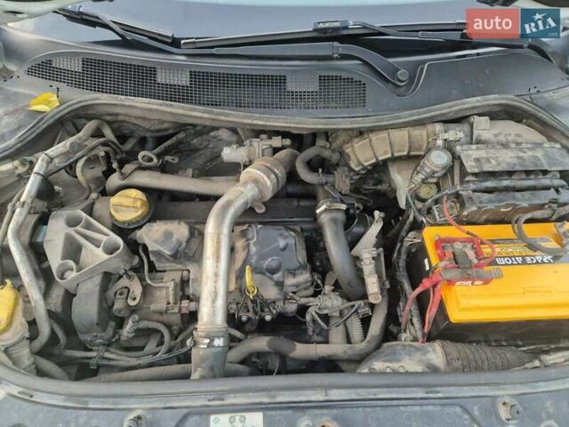 Белый Рено Меган, объемом двигателя 1.46 л и пробегом 230 тыс. км за 4500 $, фото 28 на Automoto.ua