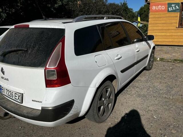 Білий Рено Меган, об'ємом двигуна 2 л та пробігом 257 тис. км за 4611 $, фото 1 на Automoto.ua