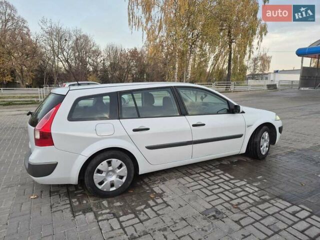 Белый Рено Меган, объемом двигателя 1.46 л и пробегом 230 тыс. км за 4500 $, фото 16 на Automoto.ua