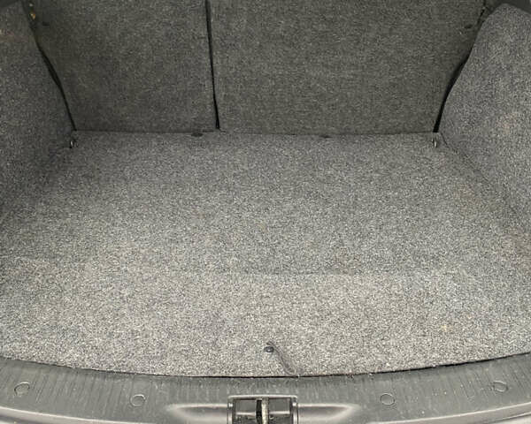 Белый Рено Меган, объемом двигателя 1.6 л и пробегом 214 тыс. км за 6200 $, фото 10 на Automoto.ua