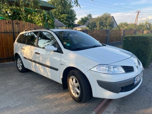 Білий Рено Меган, об'ємом двигуна 1.5 л та пробігом 227 тис. км за 5500 $, фото 1 на Automoto.ua
