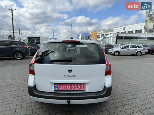 Белый Рено Меган, объемом двигателя 1.6 л и пробегом 198 тыс. км за 5800 $, фото 14 на Automoto.ua