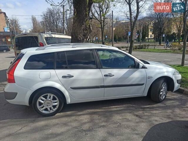 Білий Рено Меган, об'ємом двигуна 1.87 л та пробігом 274 тис. км за 6200 $, фото 3 на Automoto.ua