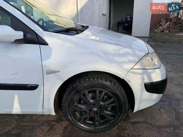Білий Рено Меган, об'ємом двигуна 1.9 л та пробігом 160 тис. км за 5750 $, фото 1 на Automoto.ua