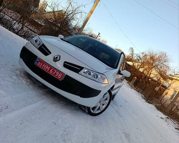 Білий Рено Меган, об'ємом двигуна 1.6 л та пробігом 235 тис. км за 6200 $, фото 19 на Automoto.ua