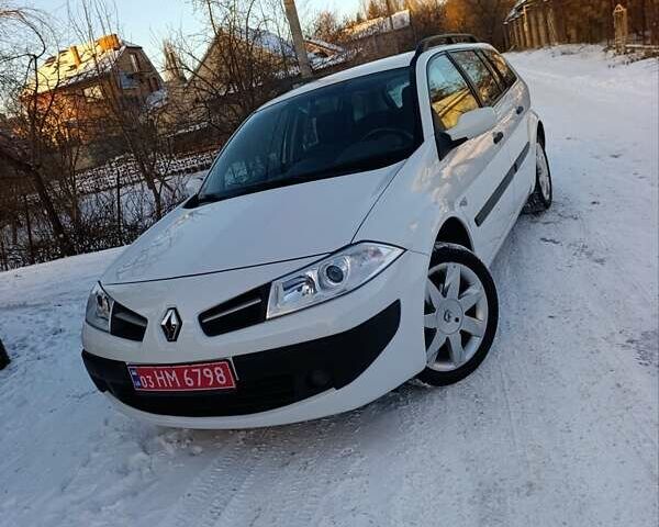 Білий Рено Меган, об'ємом двигуна 1.6 л та пробігом 235 тис. км за 6200 $, фото 15 на Automoto.ua