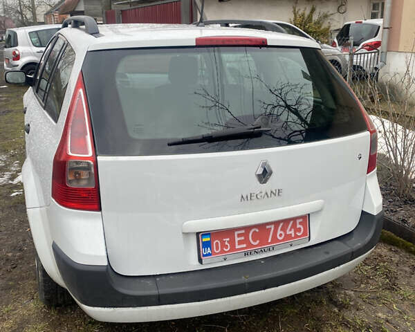 Белый Рено Меган, объемом двигателя 1.6 л и пробегом 214 тыс. км за 6200 $, фото 3 на Automoto.ua