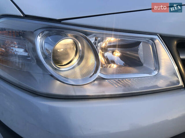 Белый Рено Меган, объемом двигателя 1.6 л и пробегом 180 тыс. км за 5500 $, фото 10 на Automoto.ua