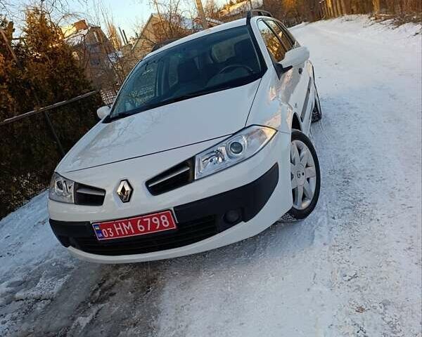Білий Рено Меган, об'ємом двигуна 1.6 л та пробігом 235 тис. км за 6200 $, фото 3 на Automoto.ua