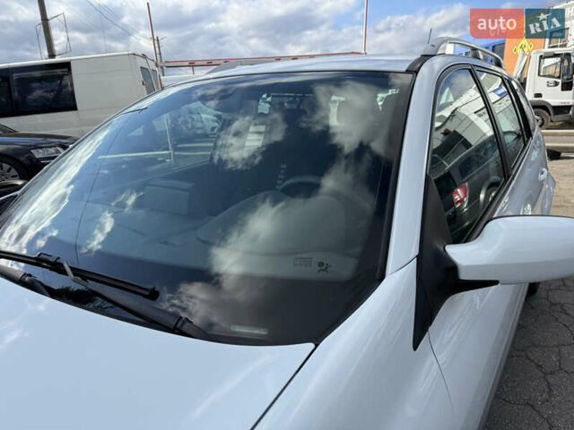 Белый Рено Меган, объемом двигателя 1.6 л и пробегом 198 тыс. км за 5800 $, фото 6 на Automoto.ua