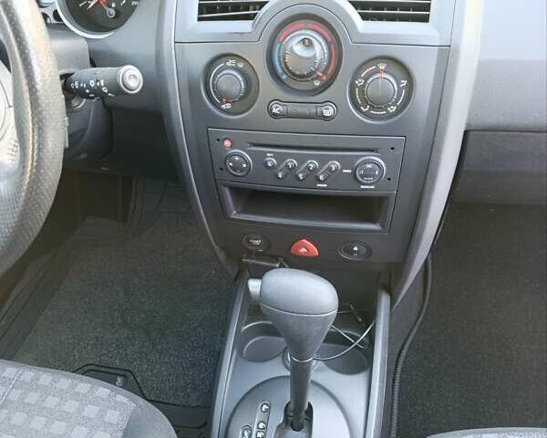 Білий Рено Меган, об'ємом двигуна 1.6 л та пробігом 235 тис. км за 6200 $, фото 64 на Automoto.ua