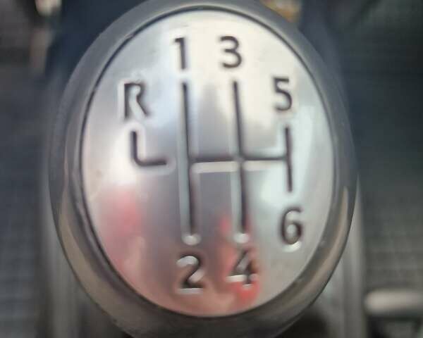 Белый Рено Меган, объемом двигателя 1.5 л и пробегом 287 тыс. км за 6000 $, фото 21 на Automoto.ua