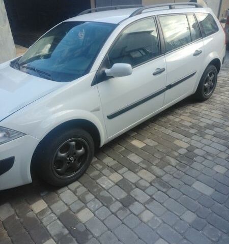 Белый Рено Меган, объемом двигателя 1.46 л и пробегом 250 тыс. км за 6700 $, фото 16 на Automoto.ua