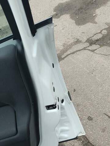 Белый Рено Меган, объемом двигателя 1.9 л и пробегом 327 тыс. км за 6500 $, фото 41 на Automoto.ua