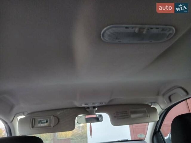 Білий Рено Меган, об'ємом двигуна 1.6 л та пробігом 201 тис. км за 5299 $, фото 95 на Automoto.ua