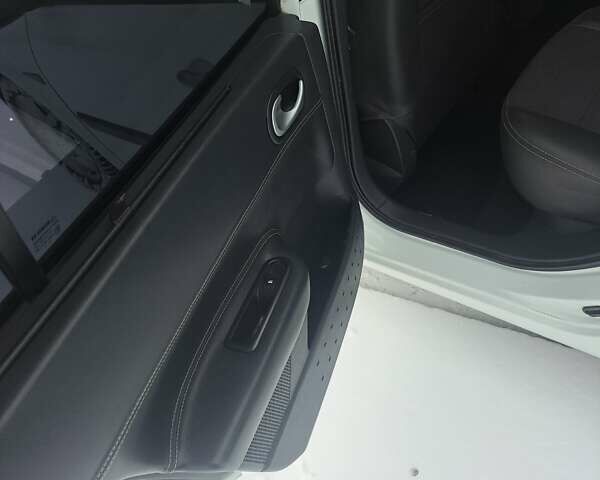 Белый Рено Меган, объемом двигателя 1.5 л и пробегом 318 тыс. км за 5000 $, фото 9 на Automoto.ua