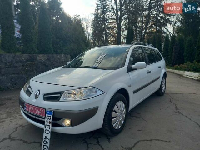 Білий Рено Меган, об'ємом двигуна 1.6 л та пробігом 201 тис. км за 5199 $, фото 15 на Automoto.ua