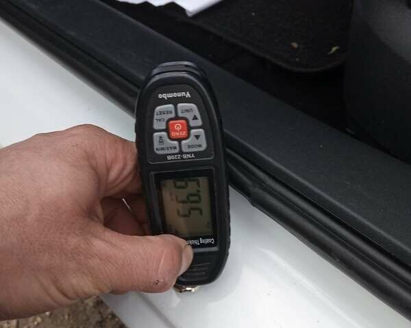 Білий Рено Меган, об'ємом двигуна 1.6 л та пробігом 201 тис. км за 5299 $, фото 61 на Automoto.ua