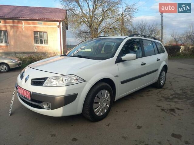 Білий Рено Меган, об'ємом двигуна 1.6 л та пробігом 201 тис. км за 5199 $, фото 17 на Automoto.ua