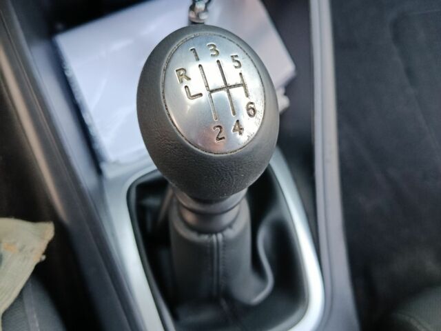 Белый Рено Меган, объемом двигателя 1.5 л и пробегом 205 тыс. км за 6999 $, фото 7 на Automoto.ua