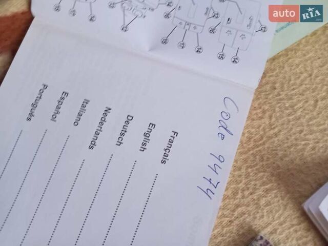 Білий Рено Меган, об'ємом двигуна 1.6 л та пробігом 201 тис. км за 5299 $, фото 84 на Automoto.ua