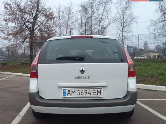 Белый Рено Меган, объемом двигателя 1.6 л и пробегом 247 тыс. км за 5100 $, фото 6 на Automoto.ua