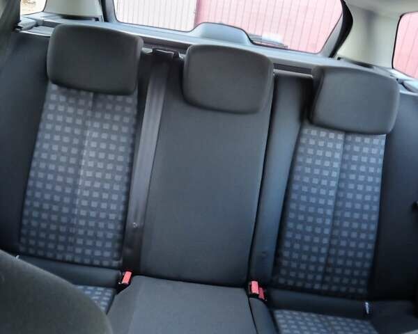 Білий Рено Меган, об'ємом двигуна 1.6 л та пробігом 201 тис. км за 5299 $, фото 28 на Automoto.ua