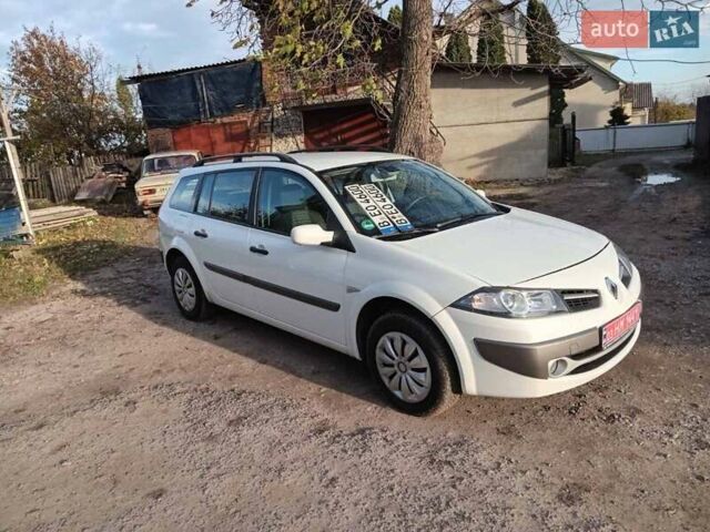 Білий Рено Меган, об'ємом двигуна 1.6 л та пробігом 201 тис. км за 5299 $, фото 99 на Automoto.ua