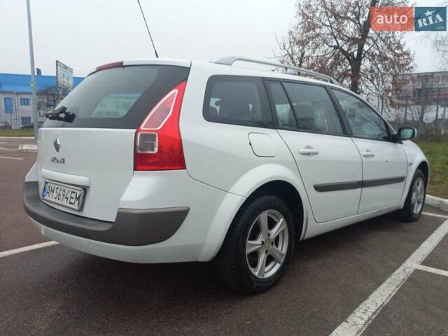 Белый Рено Меган, объемом двигателя 1.6 л и пробегом 247 тыс. км за 5100 $, фото 5 на Automoto.ua