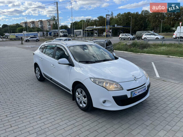 Білий Рено Меган, об'ємом двигуна 1.5 л та пробігом 219 тис. км за 6500 $, фото 2 на Automoto.ua