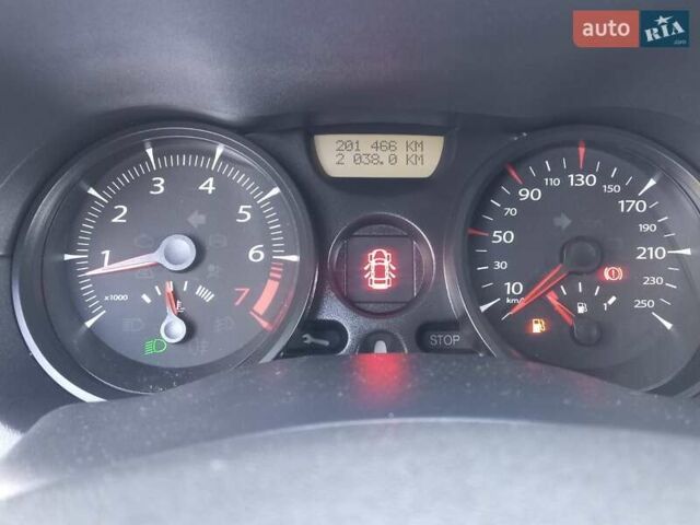 Білий Рено Меган, об'ємом двигуна 1.6 л та пробігом 201 тис. км за 5299 $, фото 40 на Automoto.ua
